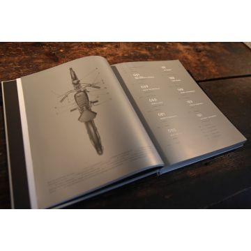 Buch Moto Guzzi "CELEBRATORY" italienisch-607726M01